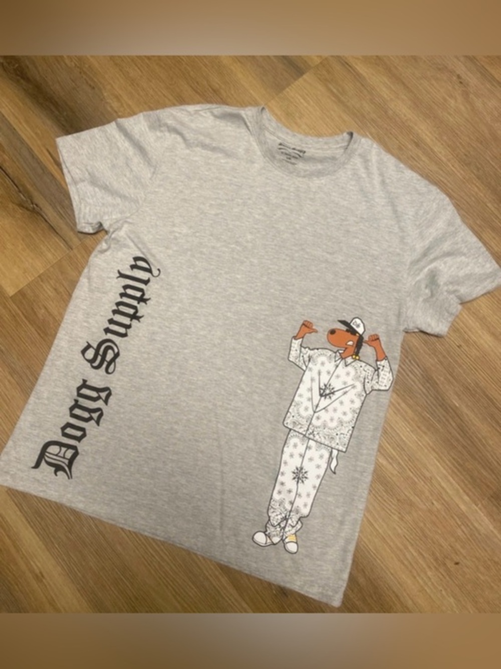 Dogg supply Snoop Dogg Graphic Grey Tee with Cartoon Character Print large EUC